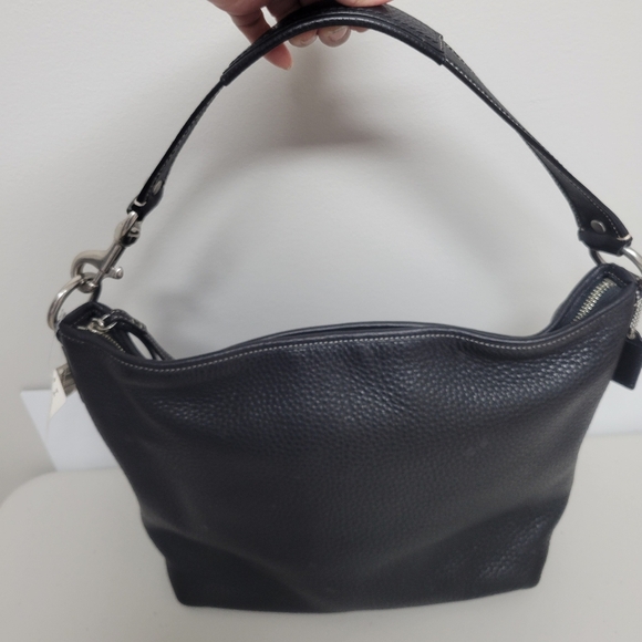 Coach NWT Sarah Black Pebble Leather Hobo. - Picture 3 of 16